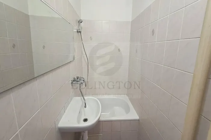 Pronájem bytu 1+kk, Praha - Malešice, Počernická, 25 m2