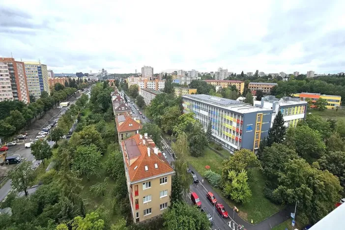 Pronájem bytu 1+kk, Praha - Malešice, Počernická, 25 m2