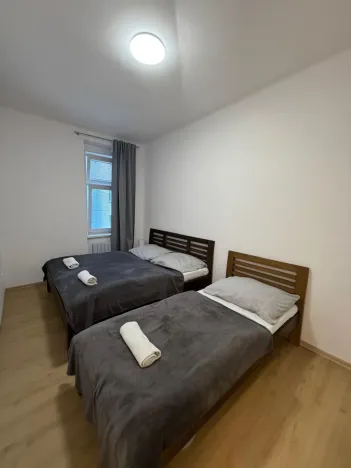 Pronájem bytu 2+1, Praha - Libeň, Na stráži, 49 m2