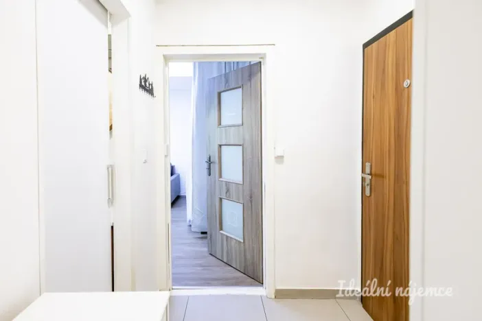 Pronájem bytu 1+1, Praha - Chodov, Benkova, 31 m2
