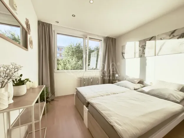 Pronájem bytu 3+kk, Praha - Michle, Přímětická, 68 m2