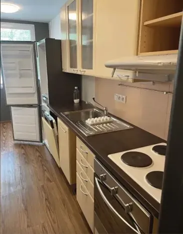 Pronájem bytu 2+kk, Praha - Troja, Krosenská, 45 m2