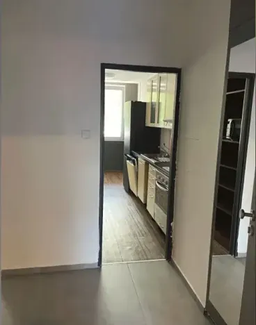 Pronájem bytu 2+kk, Praha - Troja, Krosenská, 45 m2