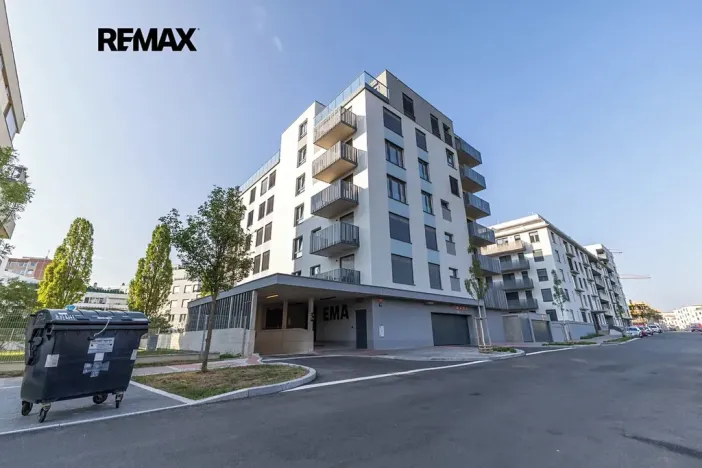 Pronájem bytu 2+kk, Praha - Hlubočepy, Divíškové, 53 m2