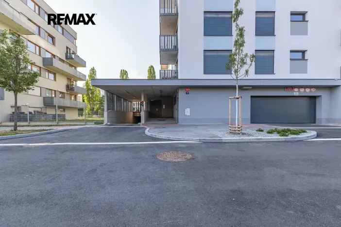 Pronájem bytu 2+kk, Praha - Hlubočepy, Divíškové, 53 m2