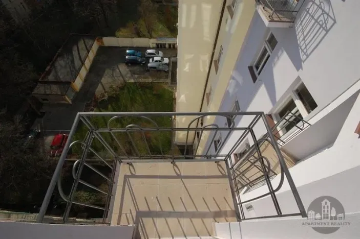 Pronájem bytu 2+kk, Praha - Vinohrady, Slavíkova, 57 m2