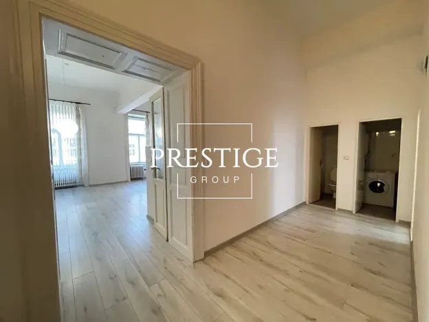 Pronájem bytu 3+kk, Praha - Karlín, Sokolovská, 86 m2