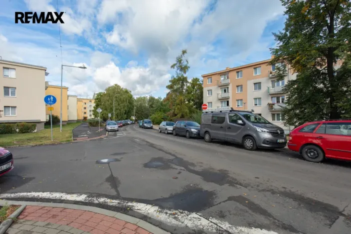 Prodej bytu 2+1, Teplice - Řetenice, Buzulucká, 49 m2