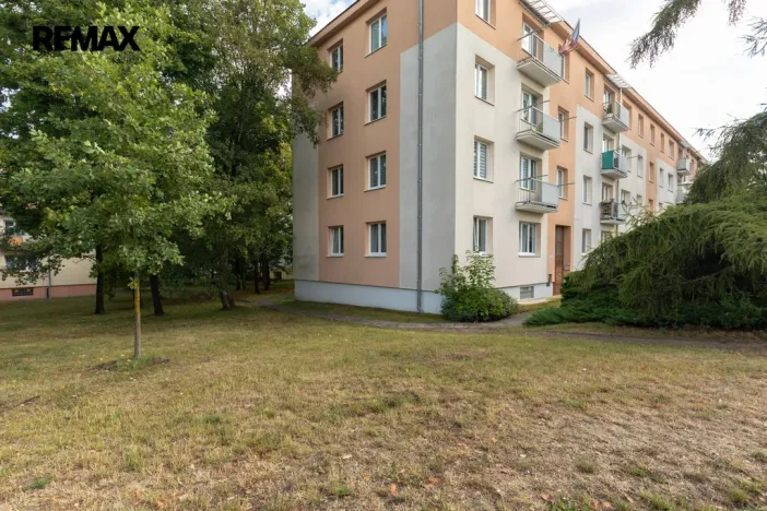 Prodej bytu 2+1, Teplice - Řetenice, Buzulucká, 49 m2