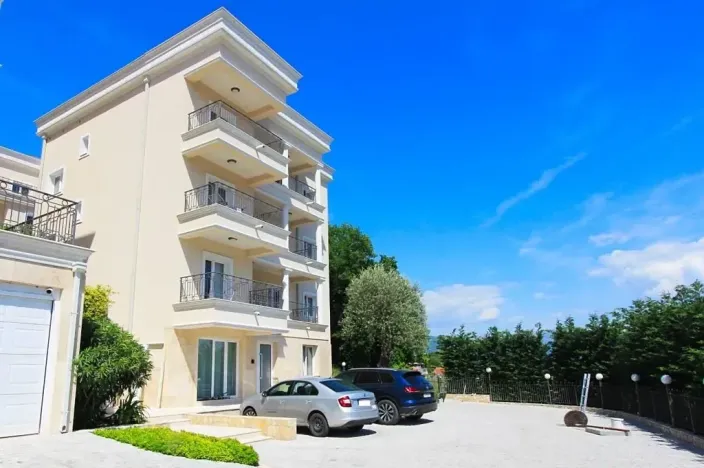 Prodej bytu 4+kk, Đenovići, Černá Hora, 125 m2
