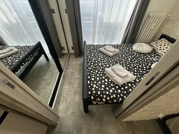 Pronájem bytu 2+kk, Praha, Sokolská, 30 m2