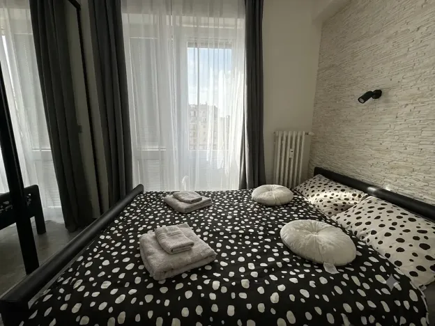 Pronájem bytu 2+kk, Praha, Sokolská, 30 m2