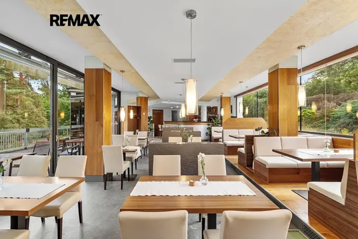 Prodej restaurace, Plzeň, Částkova, 489 m2