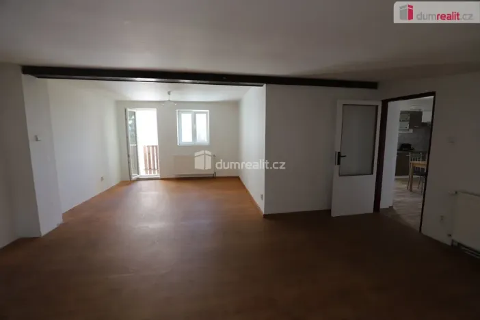 Pronájem bytu 2+1, Karlovy Vary - Počerny, 68 m2