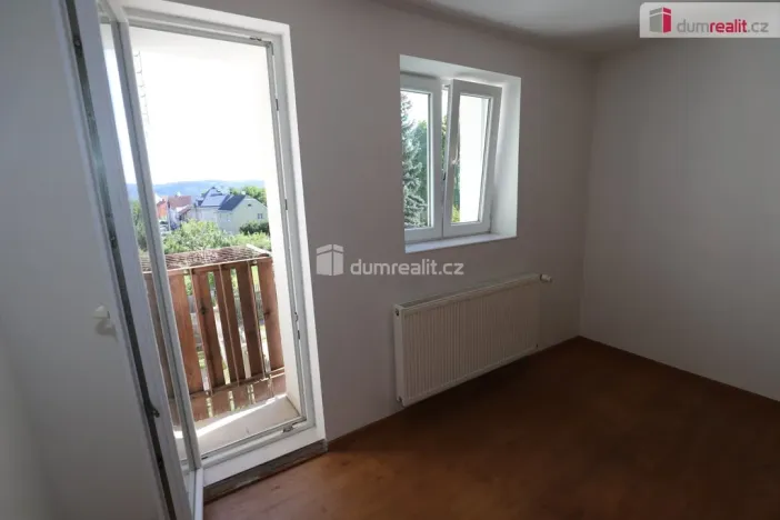 Pronájem bytu 2+1, Karlovy Vary - Počerny, 68 m2