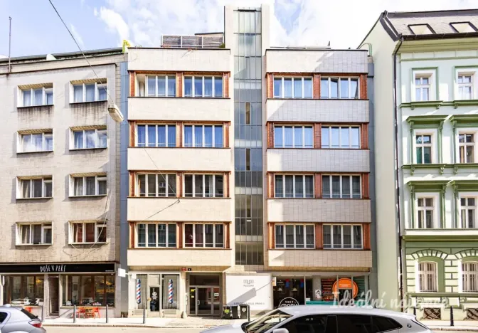 Pronájem bytu 1+kk, Praha - Nové Město, U půjčovny, 38 m2