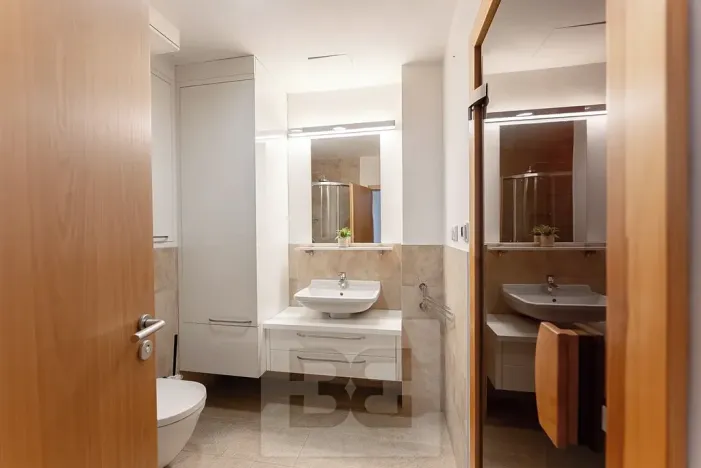 Prodej bytu 6+kk a větší, Praha - Břevnov, Kukulova, 230 m2