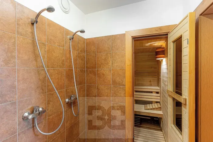 Prodej bytu 6+kk a větší, Praha - Břevnov, Kukulova, 230 m2