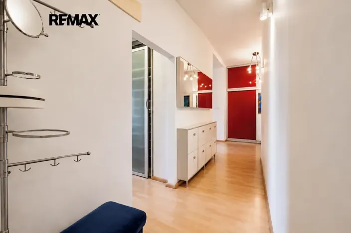 Pronájem bytu 2+kk, Praha - Podolí, Na Klaudiánce, 78 m2