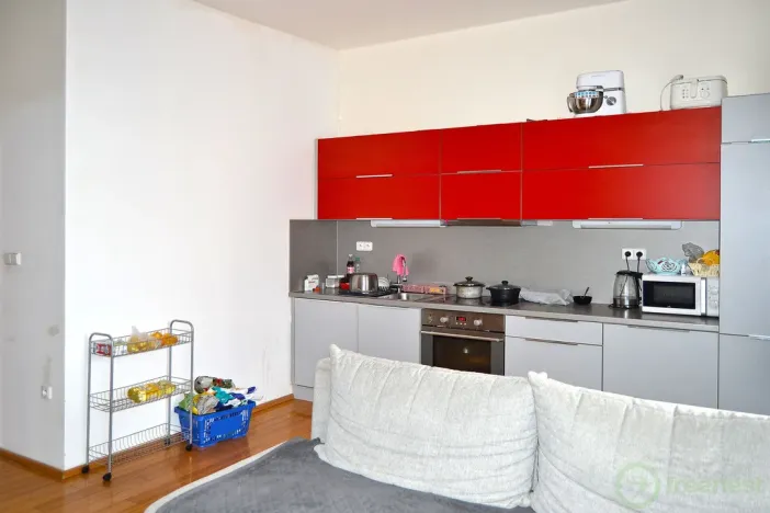 Pronájem bytu 2+kk, Pardubice - Zelené Předměstí, K Višňovce, 50 m2