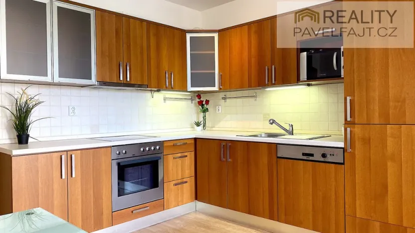 Pronájem bytu 3+kk, Praha - Hostivař, Bratislavská, 67 m2