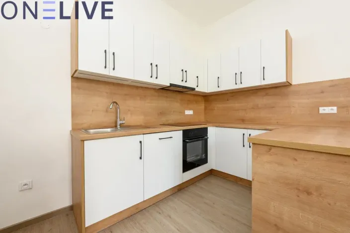 Pronájem bytu 3+1, Plzeň, Kardinála Berana, 105 m2