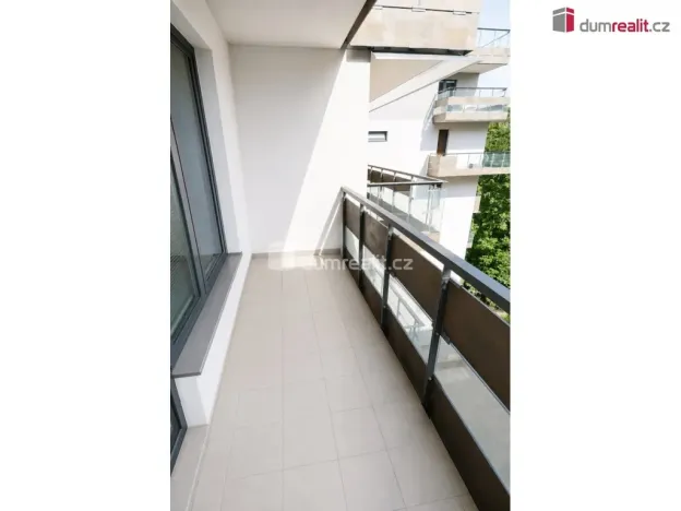 Pronájem bytu 1+kk, Praha - Libeň, V mezihoří, 40 m2