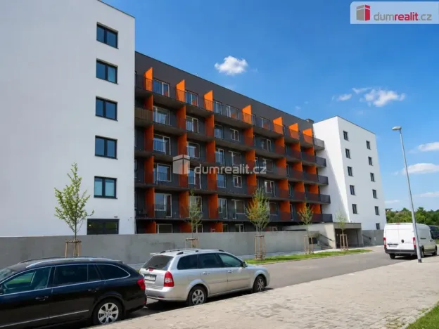 Pronájem bytu 1+kk, Praha - Vysočany, Moravcových, 46 m2