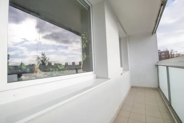 Pronájem bytu 3+kk, Praha - Lhotka, Novodvorská, 76 m2