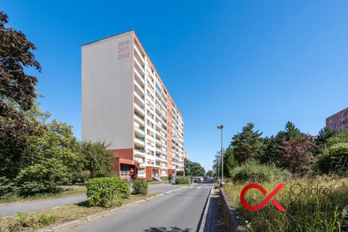 Pronájem bytu 2+kk, Praha, Dědinova, 45 m2