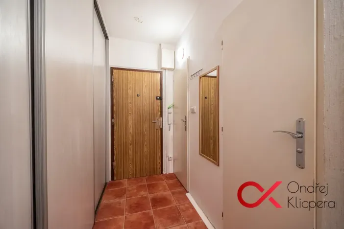 Pronájem bytu 2+kk, Praha, Dědinova, 45 m2