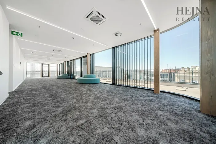 Pronájem obchodního prostoru, Ostrava, náměstí Dr. E. Beneše, 108 m2