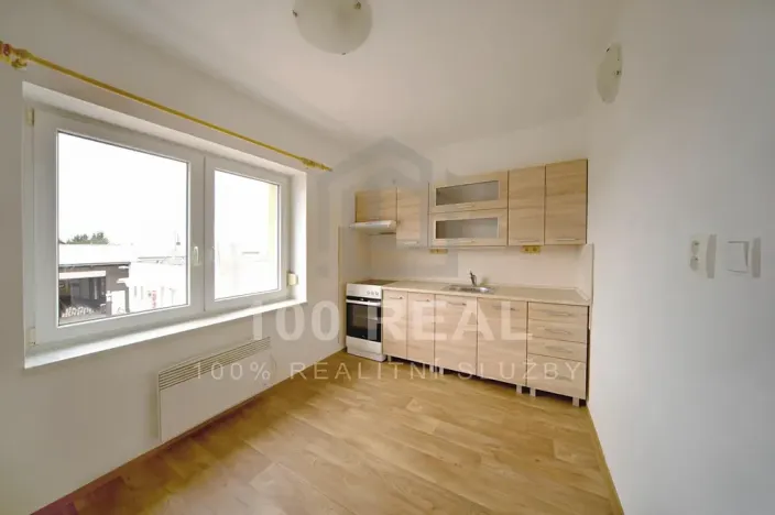 Pronájem bytu 1+1, Nové Město nad Metují, Kpt. Jaroše, 35 m2