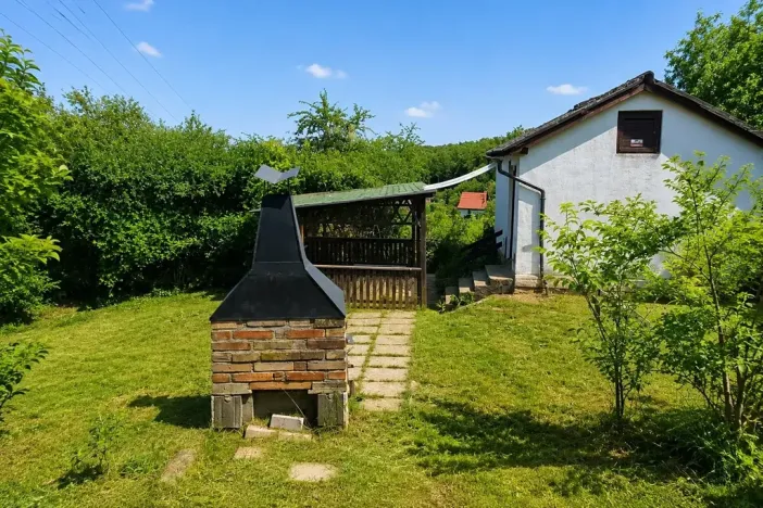 Prodej chaty, Libčice nad Vltavou, 28 m2
