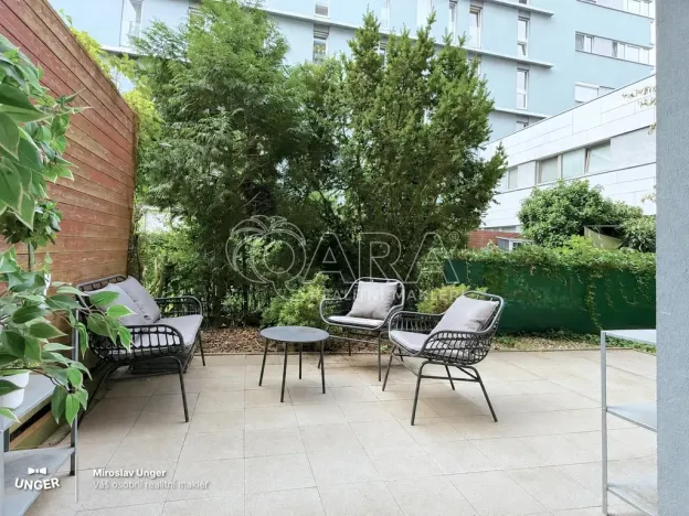 Prodej bytu 2+kk, Praha - Hodkovičky, U Zátiší, 58 m2