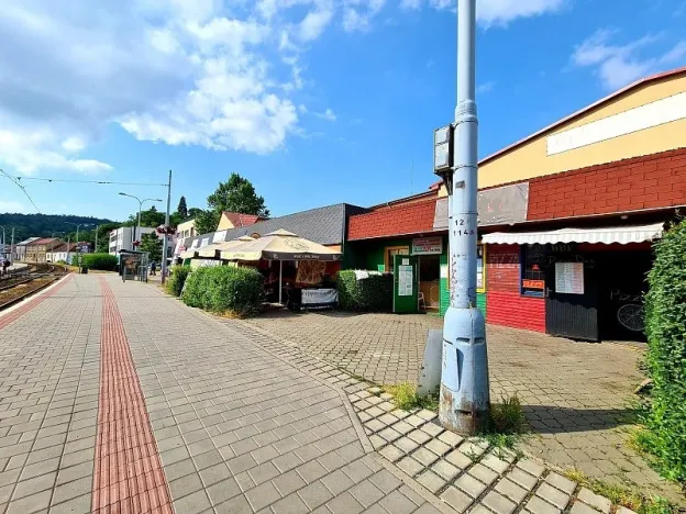 Pronájem obchodního prostoru, Brno, Svratecká, 24 m2