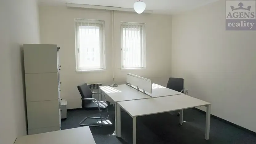 Pronájem kanceláře, Praha - Holešovice, Dobrovského, 23 m2