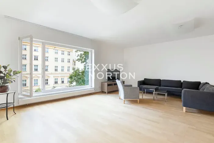 Pronájem bytu 4+kk, Praha - Nové Město, Senovážné náměstí, 130 m2