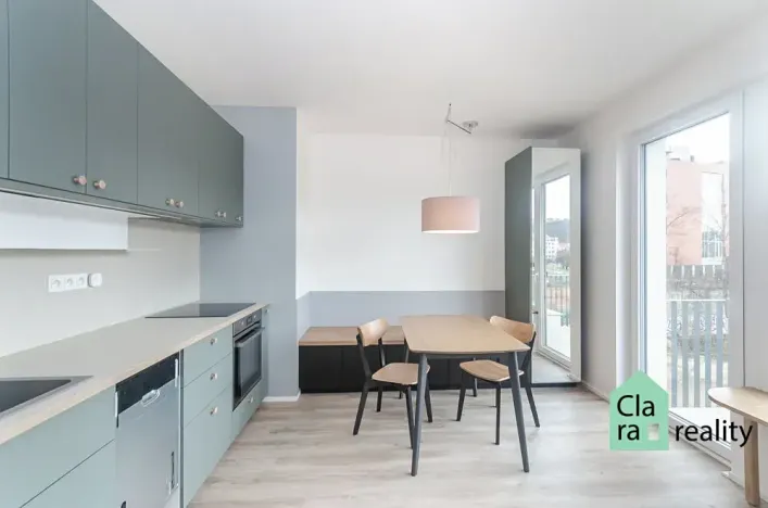 Pronájem bytu 1+kk, Praha - Vysočany, Piskáčkových, 28 m2