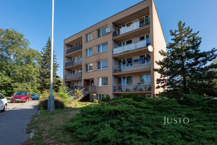 Pronájem bytu 2+kk, Praha - Kobylisy, Pohnertova, 43 m2