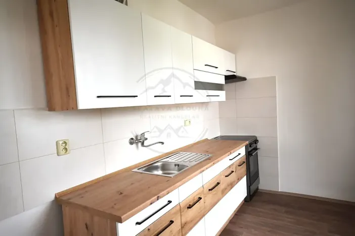 Prodej bytu 2+1, Jeseník, Mahenova, 54 m2