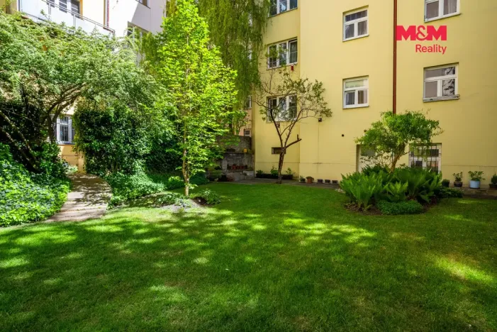 Prodej bytu 1+1, Praha - Holešovice, Osadní, 41 m2