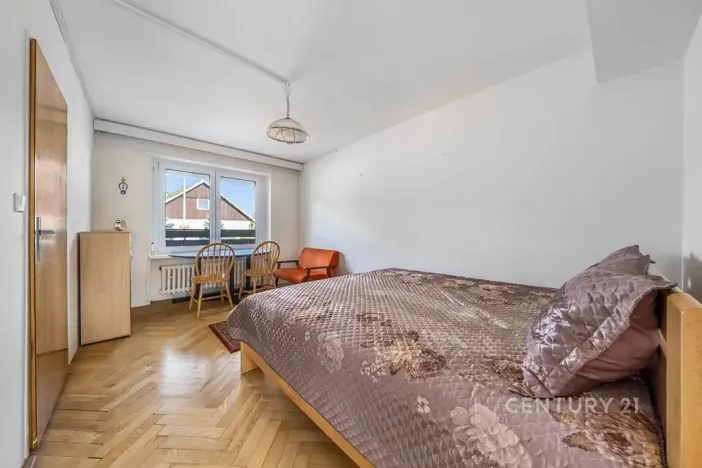 Pronájem bytu 4+1, Praha - Zbraslav, Pod urnovým hájem, 120 m2