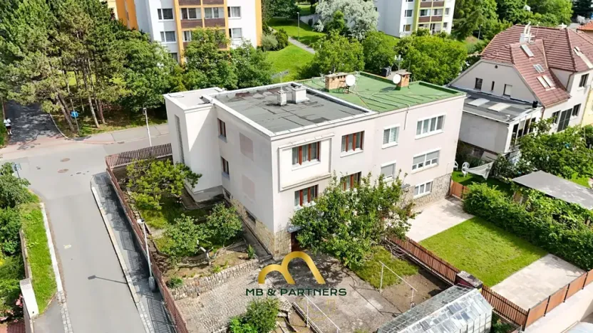 Prodej rodinného domu, Praha - Malešice, Rektorská, 240 m2