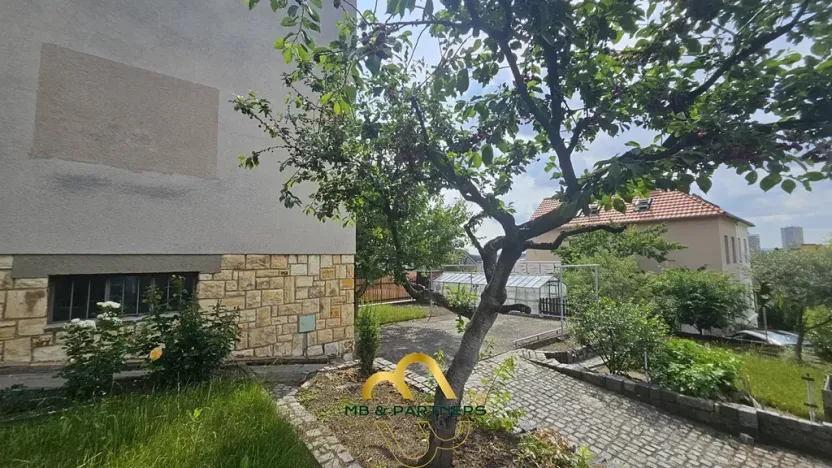 Prodej rodinného domu, Praha - Malešice, Rektorská, 240 m2