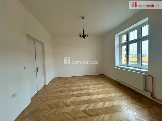 Pronájem bytu 2+1, Kolín - Kolín IV, Královská cesta, 84 m2