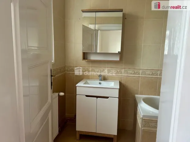 Pronájem bytu 2+1, Kolín - Kolín IV, Královská cesta, 84 m2