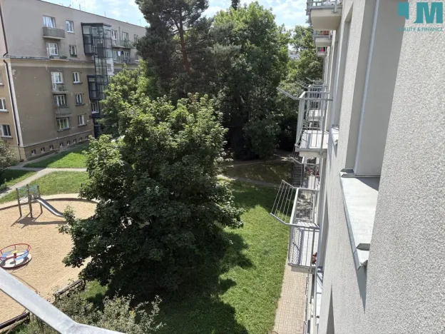 Prodej bytu 2+1, Praha - Vokovice, Kladenská, 46 m2
