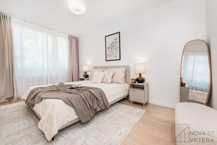 Prodej bytu 2+kk, Praha - Holešovice, Komunardů, 52 m2