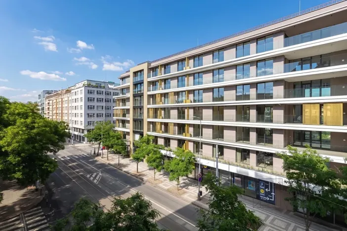 Prodej bytu 2+kk, Praha - Holešovice, Komunardů, 52 m2